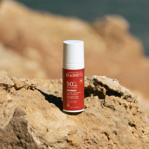 Fluide Solaire Invisible Anti-Taches SPF50+ 50ml – Laboratoires de Biarritz