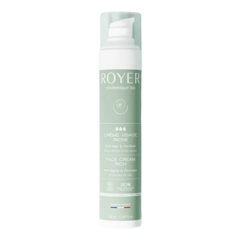 Découvrez la Crème visage universelle de Royer cosmétique : un soin jour et nuit à 30 % de bave d'escargot bio fraîche, qui aide à atténuer les rides et les ridules pour une peau plus ferme et plus lisse.